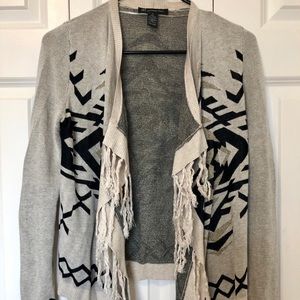 Flyaway sweater